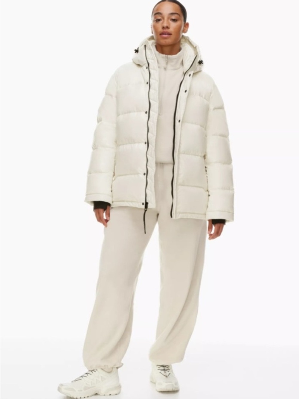 NWT Aritzia The Super Puff Matte Pearl with Hood XL